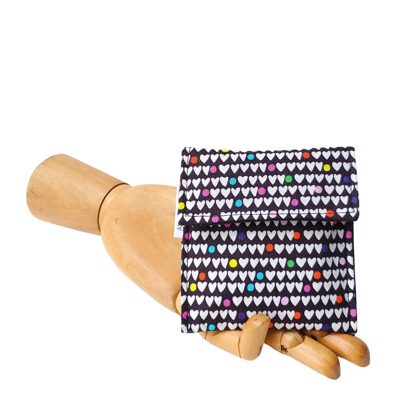 Tiny Heart Print Velcro Mini Wallet by Anne Marie Beard. Handmade in Austin, Texas since 2004 y'all! annemarie mini wallet austin texas