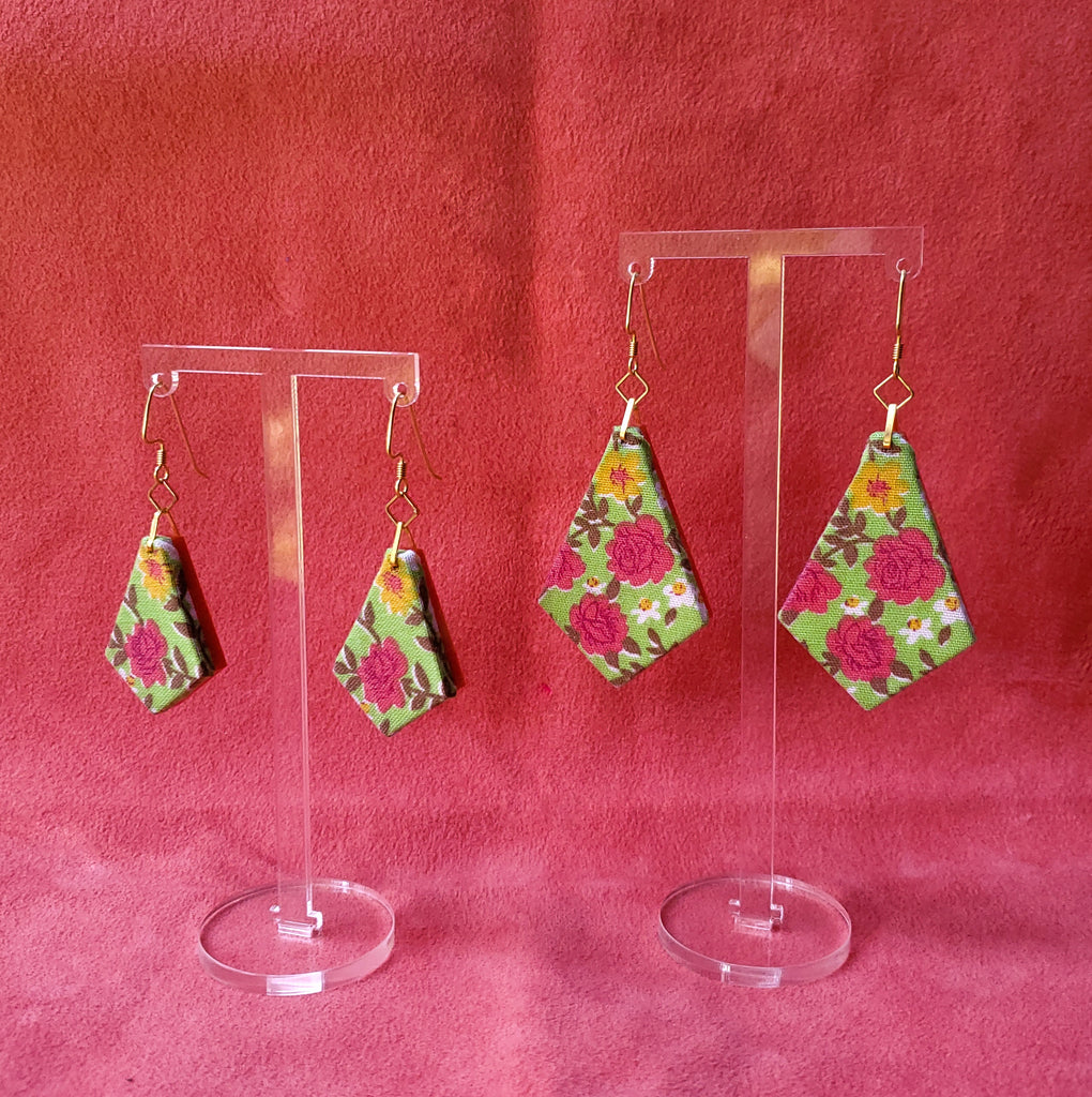 1950s Rose Print Sustainable Textile Earrings made from vintage fabric. Sustainable handmade by jewelry designer Anne Marie Beard in Austin, Texas. 